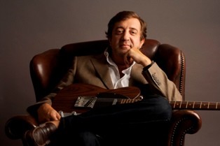 Dia 12 de Outubro, em Viseu RUI VELOSO ABRILHANTA FESTA «OS MELHORES ANOS»