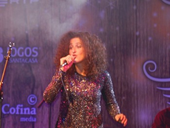 Carmo Posser de Andrade ao vivo no Lounge D do Casino Estoril
