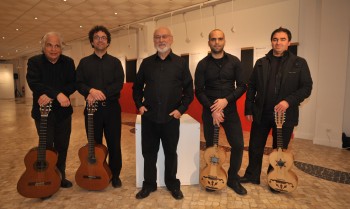 Almada - No Teatro da Academia Almadense FRANCISCO NAIA E A RONDA CAMPANIÇA