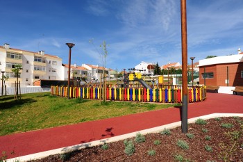 no concelho de Almada Inauguração do Jardim Urbano do Monte de Caparica