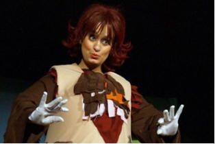 Teatro infantil no Seixal Cinema S. Vicente apresenta A Galinha Ruiva
