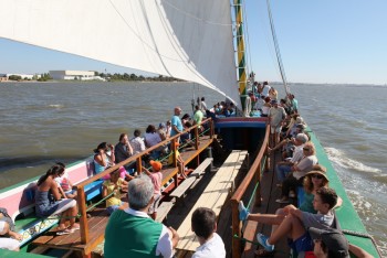 Moita - Passeios Fluviais em agosto Varino «O Boa Viagem» continua a navegar pelo Tejo