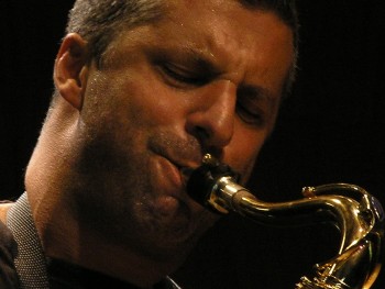 Barreiro - Velvet Be Jazz Club acolhe uma das mais recentes formações regulares do jazz livre nacional
