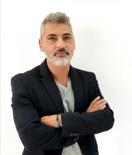 Psicologia & Notas Reflexivas SAÚDE MENTAL EM CRIANÇAS E JOVENS EM RISCO NUMA CASA DE ACOLHIMENTO (Notas reflexivas) Por Rui Grilo Barreiro