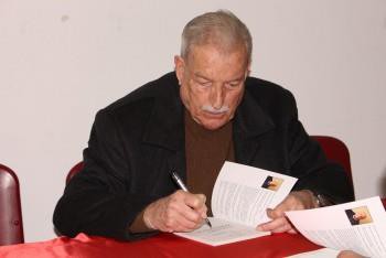Barreiro - No Café Bar da Sociedade Filarmónica Agrícola Lavradiense Apresentação do livro «O Sonho… Permanece»