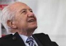 Livro de Mário Soares «Um Politico Assume-se» Apresentado em Almada por Vítor Ramalho