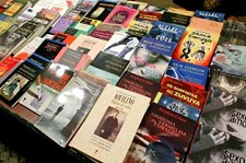 Feira do livro usado na Biblioteca da Moita