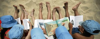 Moita - Bibliotecas de verão na praia e no parque Fomentar o gosto pelo livro e pela leitura