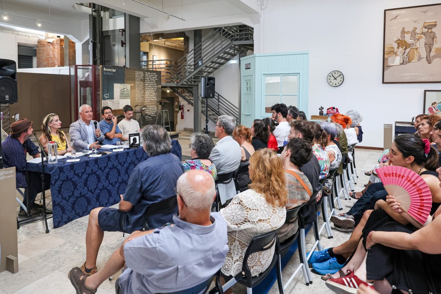 No Museu do Trabalho Michel Giacometti em Setúbal Apresentação do livro «Peixe Pó Gato – História da Luta pelo Pão»
