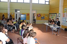 “HERÓIS DA RECICLAGEM” NO BARREIRO Para concretização da reciclagem a Autarquia coloca ecopontos nas escolas