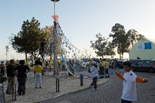 Natal em Setúbal Árvore de material reciclado