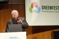Jaime Lerner apresenta receita para cidades sustentáveis