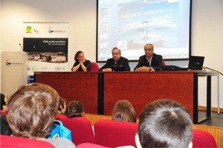 Comitiva do Município visita ETAR Barreiro / Moita «A água vai para o rio e já não polui»