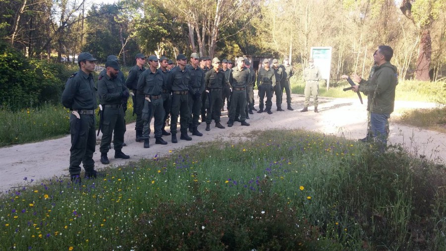 BARREIRO - ESCOLA DE FUZILEIROS COLABORA NA PRESERVAÇÃO DA MATA DA MACHADA