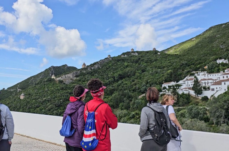 Setúbal - Festa de Caminhadas na Arrábida Três dezenas de atividades para descobrir o património protegido