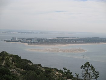 Teste de um novo sistema de alerta de tsunamis em Setúbal Experiência faz parte de uma atividade europeia de investigação