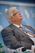 Eurodeputado Mário David preside ao novo Grupo de Trabalho de Negócios Estrangeiros do PPE