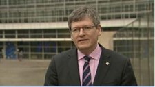 Investimento social na União Europeia Comissão insta Estados-Membros a privilegiar o crescimento e a coesão social