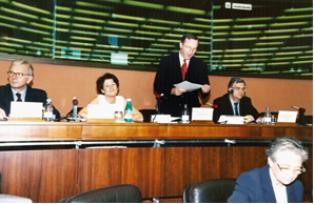 A Europa perdeu hoje, um dos seus grandes impulsionadores, um europeísta convicto Afirmou o eurodeputado e Vice-Presidente do PPE, Mário David sobre o desaparecimento de Wilfried Martens