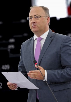 Em defesa de novo programa para jovens viajarem de comboio na União Europeia
