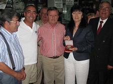 Grândola reconhece importância da Imprensa Regional de Setúbal Medalha dos 25 de Anos do 25 de Abril atribuída ao jornal «Litoral Alentejano»