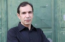 Professor José Paulo, Universidade Nova – Almada Portugal encontra-se ensombrado de uma profunda crise social e de valores