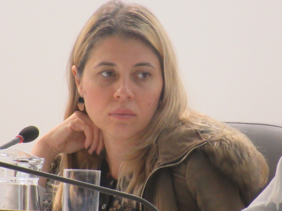 Barreiro - Sara Ferreira, vereadora responsável pela área dos assuntos sociais Temos que estabelecer parcerias com todas as instituições de solidariedade social