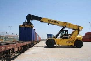Porto de Setúbal cresce 19% até outubro Exportação representa cerca de 67% do total das mercadorias movimentada