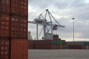 Porto de Setúbal cresce nos contentores Foi o que mais cresceu no embarque de carga