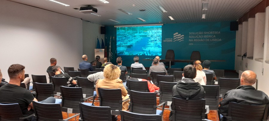 Porto de Setúbal recebe 60 alunos do FOR-MAR em 2022 Proporcionando aos formandos uma convivência efetiva com a realidade do porto