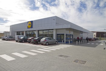 Barreiro - Moita - Lidl alarga horário de funcionamento A partir de 1 de março todas as lojas Lidl abrem trinta minutos mais cedo