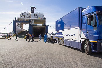 Porto de Setúbal embarcou viaturas do 49º SATA RALLYE AÇORES