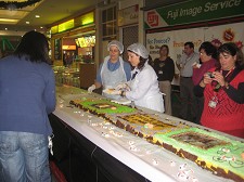 Feira Nova – BARREIRO Um bolo de 118 metros assinala o 17 º aniversário