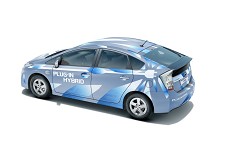 Na Caetano Auto - Barreiro Toyota dá inicio à selecção dos primeiros utilizadores do Prius Plug-in para integrar teste no Japão