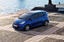 Caetano Auto - Barreiro Estreia mundial do Toyota Verso-S e Europeia do concept híbrido FT-CH no Salão de Paris 2010