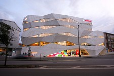 Edifício Vodafone no Porto eleito ‘Building of the Year 2010’