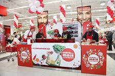 Continente na loja de Moita - Tour “Conte Com MAIS” Continente comemora Marca Única com várias iniciativas