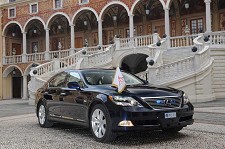 Lexus marca automóvel oficial no casamento do Príncipe do Mónaco