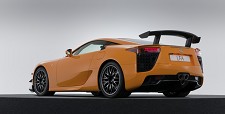 Lexus LFA cumpre uma volta ao circuito de Nürburgring Nordschleife em 7 min 14.46 s