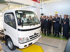 Na presença do Primeiro-ministro e do Ministro da Economia e do Emprego Toyota celebra 40 anos de produção em Portugal com Dyna nº100.000