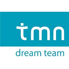 Uma equipa de sonho num espaço de sonho Atletas do TMN Dream Team juntam-se em sessão de autógrafos na PT Bluestation