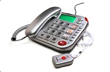 Reforço da parceria Portugal Telecom/União das Misericórdias Portuguesas PT oferece 1000 equipamentos de teleassistência a idosos em situação de isolamento