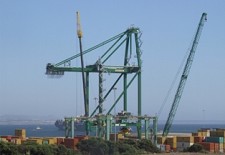 Terminal XXI em Sines já iniciou a construção do 6º pórtico super-post panamax Projeto envolve Investimento de 7 milhões de euros