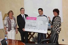 Prémio Microcrédito para Microempreendedores Portadores de Deficiência Millennium bcp entrega prémio de €5.000 a José Faria