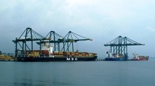 Porto de Sines regista melhor semestre de sempre Exportações crescem 48%, Contentores 28% e Mercadorias 22%