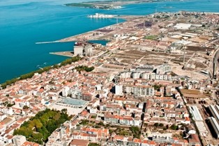 Na AML Vila Franca de Xira e Barreiro são considerados os concelhos com melhores perspectivas para reindustrialização