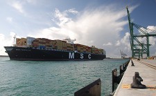Terminal de contentores do Porto de Sines Superou já todo o movimento feito em 2012