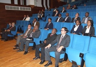 Porto de Sines recebe duas delegações de Moçambique em três dias