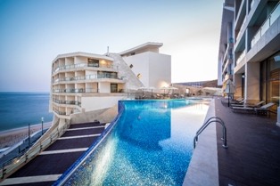 Programas de Páscoa no Sesimbra Hotel & Spa Miniférias de Páscoa em família a partir de 85€/noite por pessoa