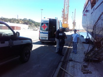 A bordo de navio atracado em Setúbal Acidente de trabalho amputou um dedo da mão